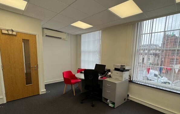 10 Market Sq, Penrith en venta - Foto del interior - Imagen 3 de 7