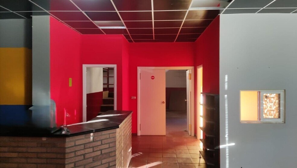 Calle Gustavo Adolfo Bécquer, 3, Ponferrada, León en venta - Foto del interior - Imagen 3 de 19