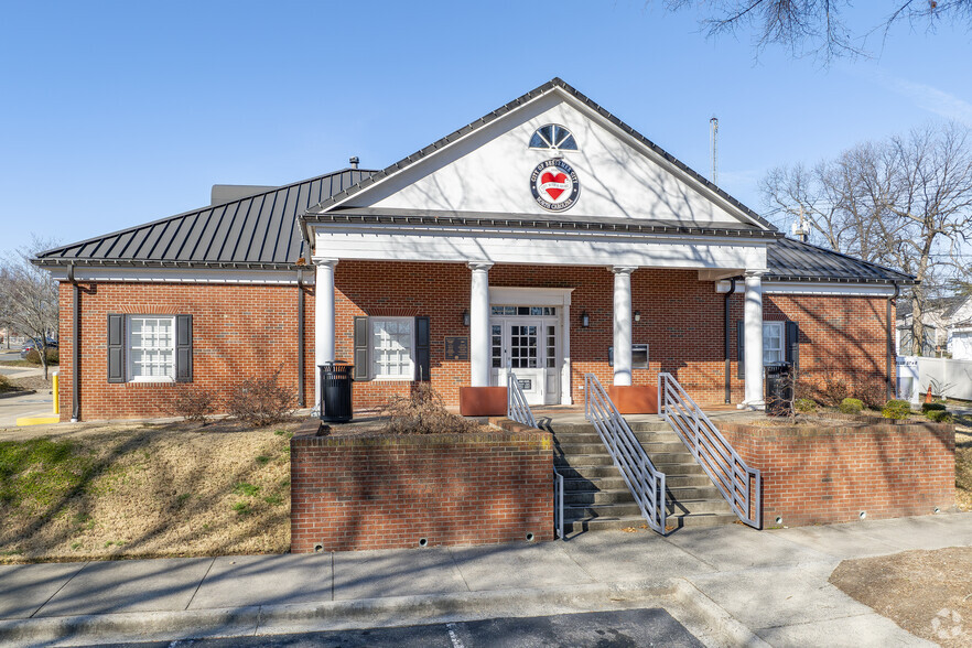 125 E Virginia Ave, Bessemer City, NC en venta - Foto del edificio - Imagen 2 de 20