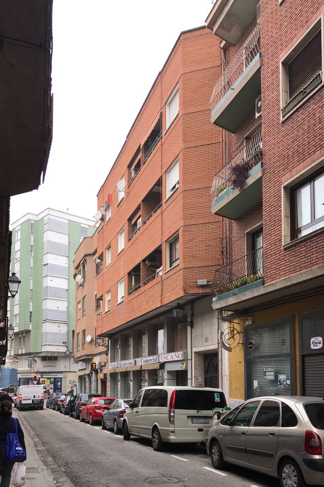 Más detalles de Calle Luis Jiménez, 8, Talavera de la Reina - Edificio residencial​ en venta