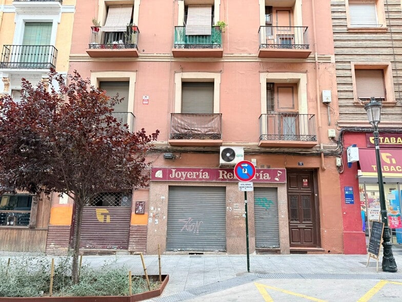 Local en Zaragoza, Zaragoza en venta - Foto del edificio - Imagen 2 de 27