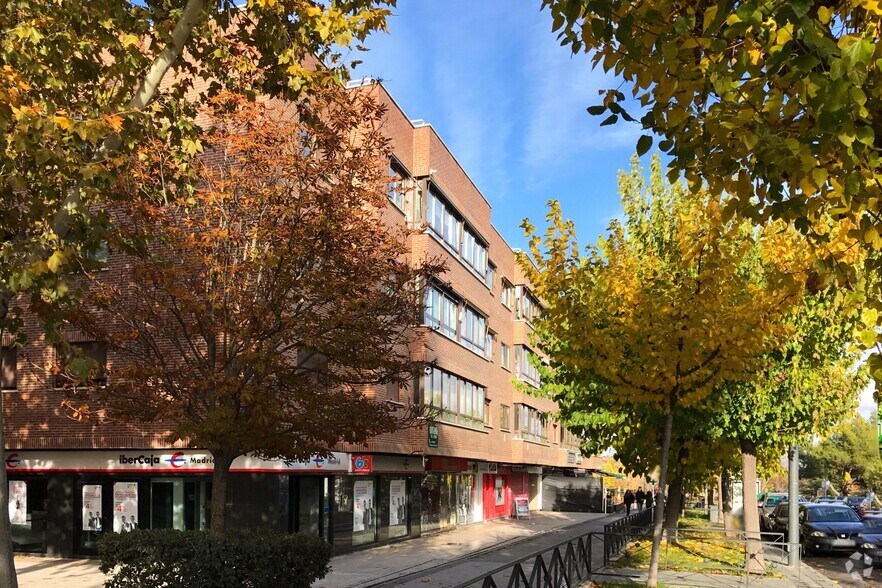 Avenida de Europa, 11 A, Pozuelo de Alarcón, Madrid en venta - Foto principal - Imagen 1 de 1