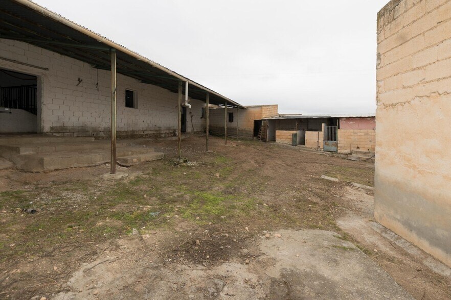 Terreno en Moraleda de Zafayona en venta - Foto del edificio - Imagen 3 de 18