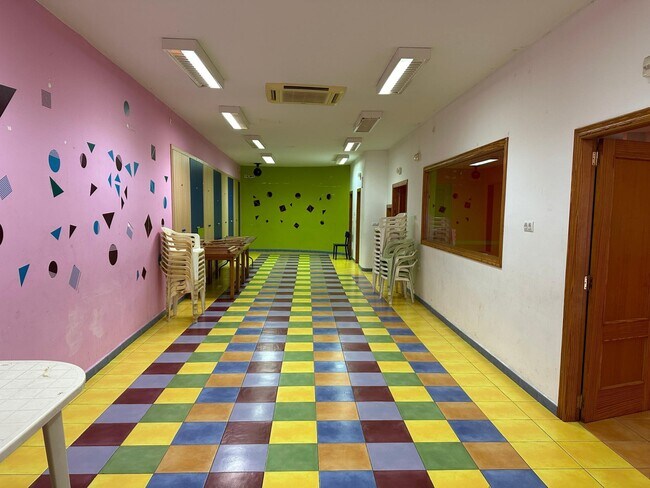 Más detalles de Pais Valencia, Algemesi, 133, Algemesí - Local en venta