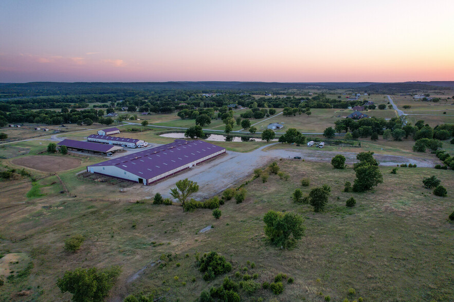 5884 Arena Dr, Sperry, OK en venta - Foto principal - Imagen 1 de 32