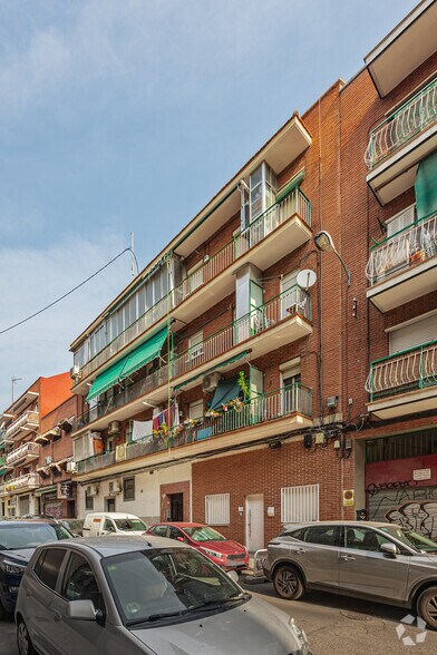 Calle de Antonia Lancha, 18, Madrid, Madrid en venta - Foto del edificio - Imagen 2 de 2