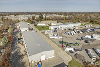 5499 Perry Dr, Waterford, MI - VISTA AÉREA  vista de mapa - Image1