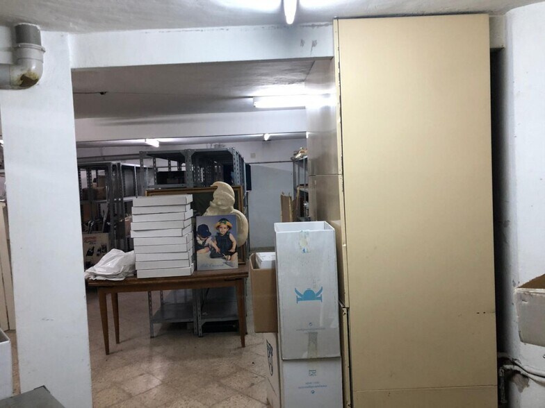 Local en Córdoba, Córdoba en alquiler - Foto del edificio - Imagen 2 de 6