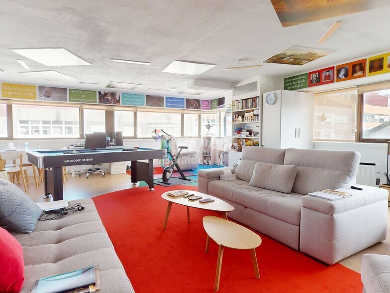 Oficina en Vigo en venta - Foto del edificio - Imagen 2 de 24