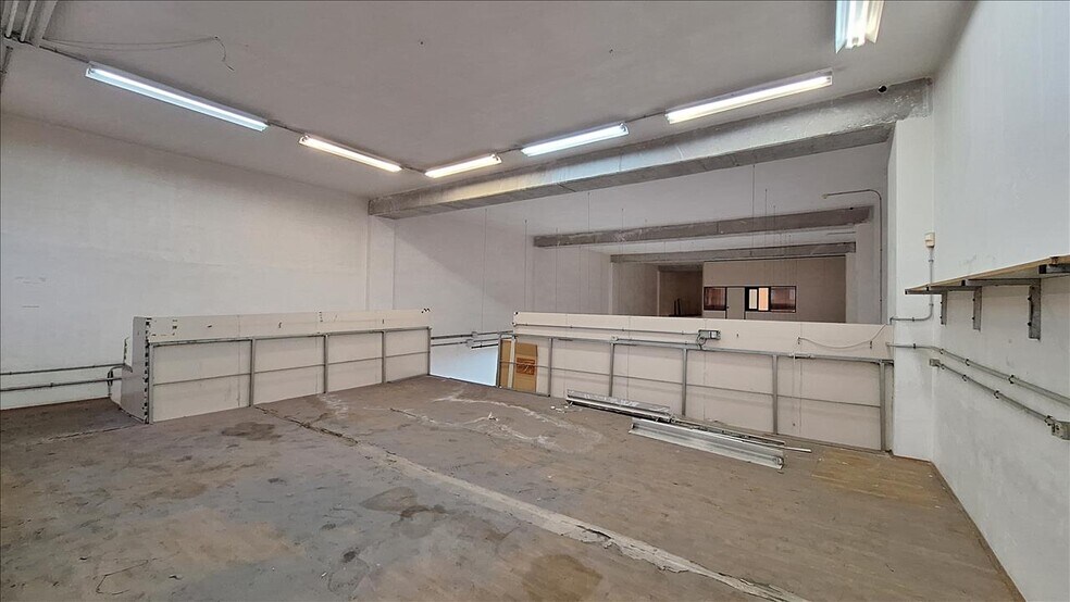 Nave en Mataró, Barcelona en venta - Foto del interior - Imagen 1 de 1