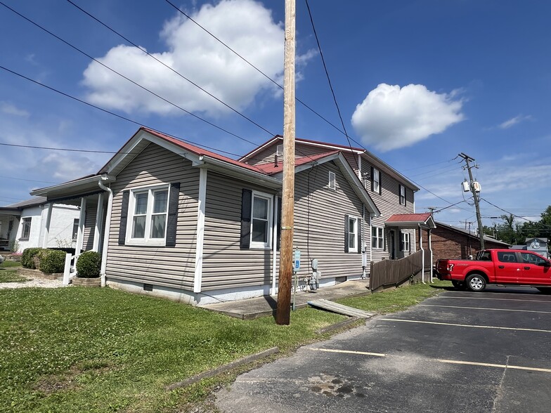 118 Dingess St, Barboursville, WV en venta - Foto del edificio - Imagen 1 de 12