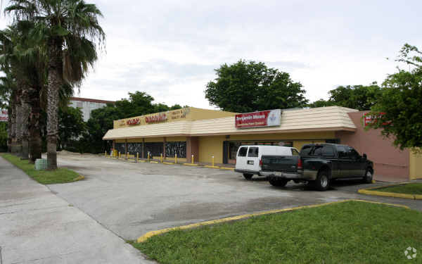 5405-5425 W 20th Ave, Hialeah, FL en venta - Foto principal - Imagen 1 de 1