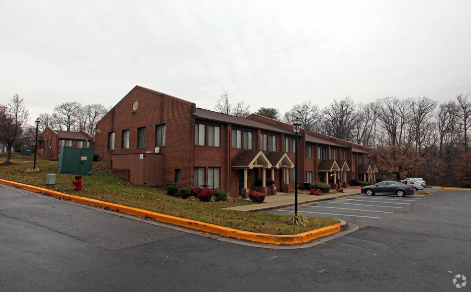 7100 Chesapeake Rd, Hyattsville, MD en alquiler - Foto del edificio - Imagen 2 de 2