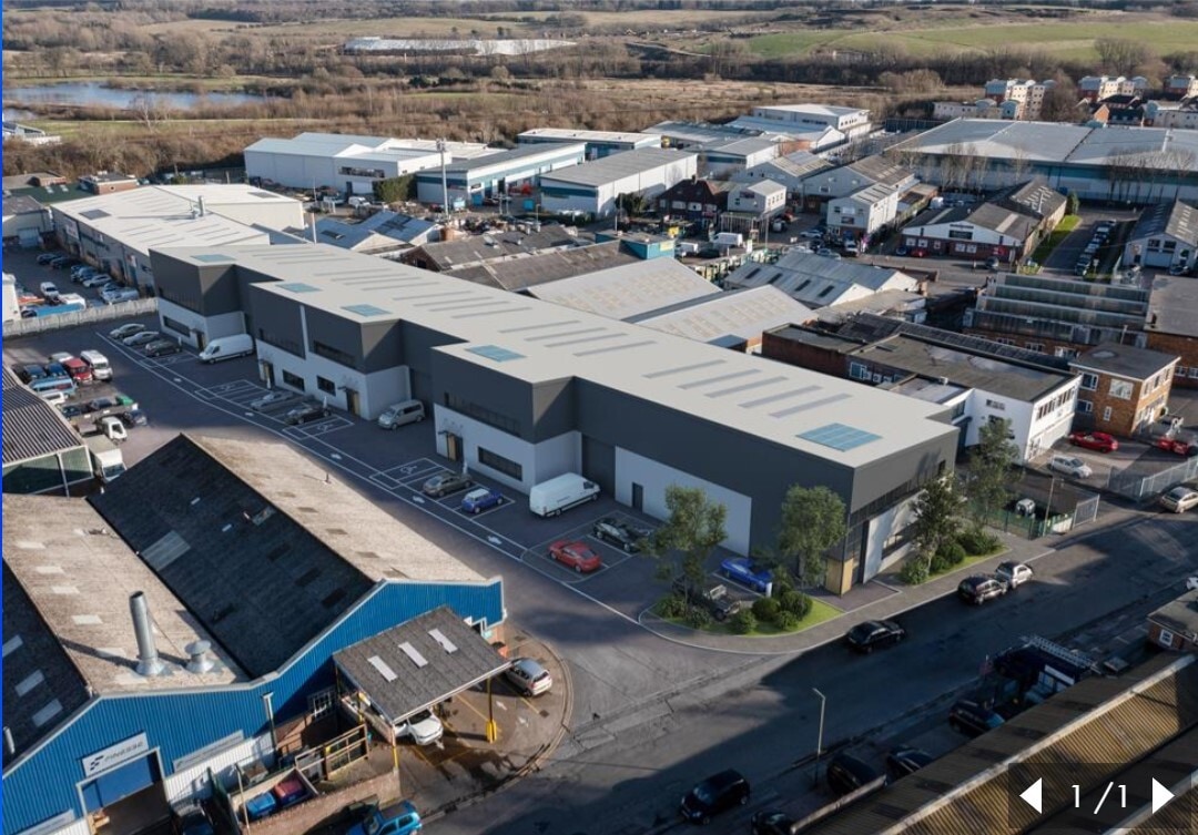 42-44 Holmethorpe Av, Redhill en alquiler Foto del edificio- Imagen 1 de 1