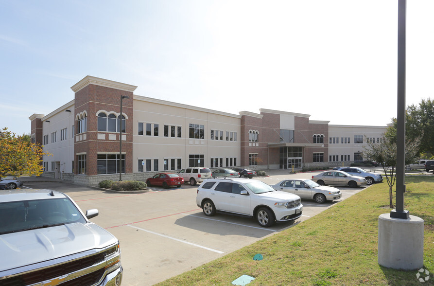 1305 W Jefferson St, Waxahachie, TX en alquiler - Foto del edificio - Imagen 1 de 8