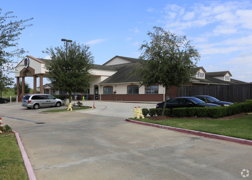 1906 Country Place Pky, Pearland, TX en alquiler - Foto del edificio - Imagen 1 de 29