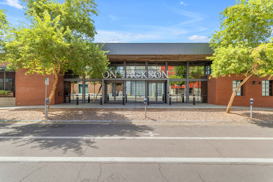 245 E Jackson St, Phoenix, AZ en venta - Foto del edificio - Imagen 3 de 88