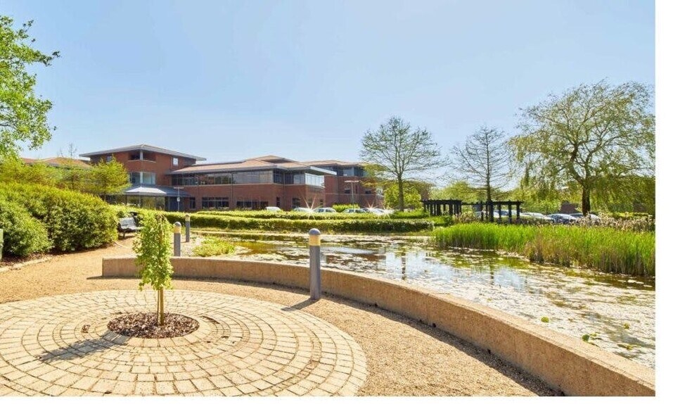 31-49 Caldecotte Lake Dr, Milton Keynes en alquiler - Foto del edificio - Imagen 2 de 17