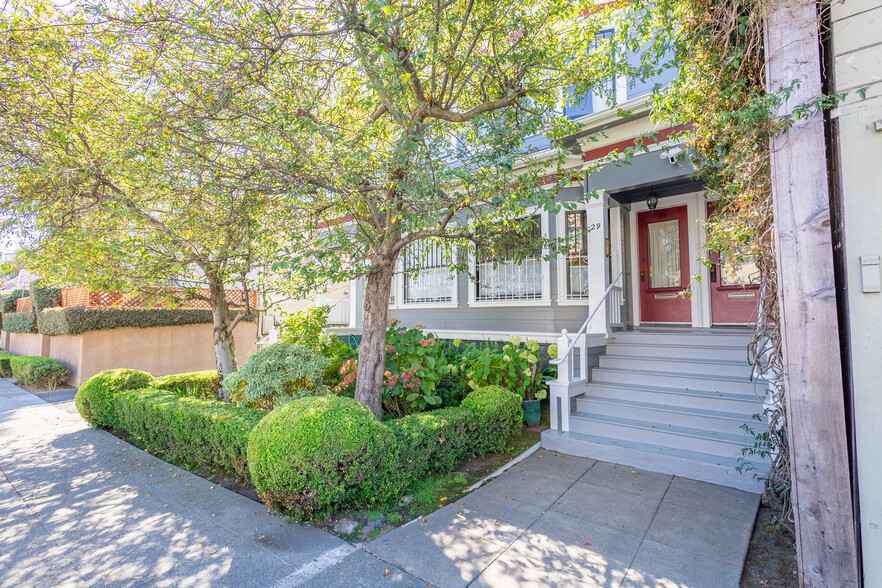 25 Monte Vista Ave, Oakland, CA en venta - Foto del edificio - Imagen 2 de 32