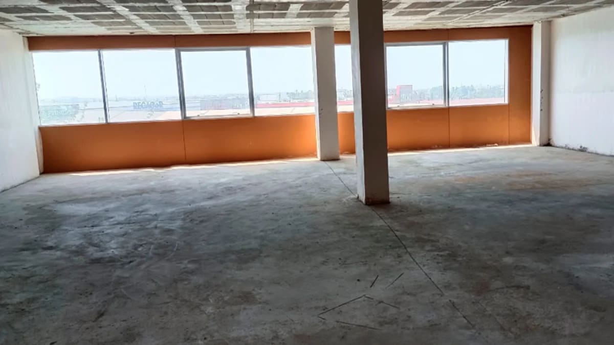 Carrer Ivars d'Urgell, 10, Lleida, LER 25190 - Unidad 04 - - Foto del interior - Image 1 of 2