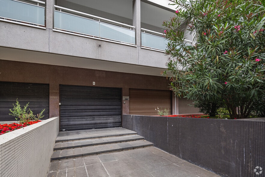 6-8 Rue Du Général Camou, Paris en venta - Foto del edificio - Imagen 3 de 12