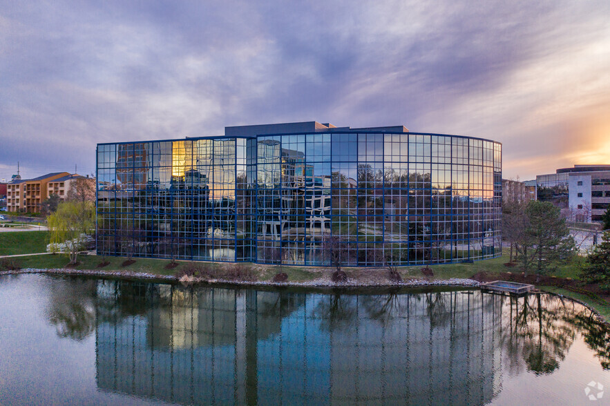 2 Cityplace Dr, Creve Coeur, MO en alquiler - Foto del edificio - Imagen 2 de 5