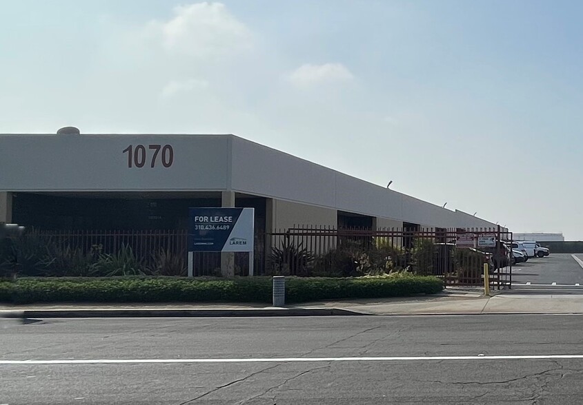 1070 E Dominguez St, Carson, CA en alquiler - Foto del edificio - Imagen 1 de 3