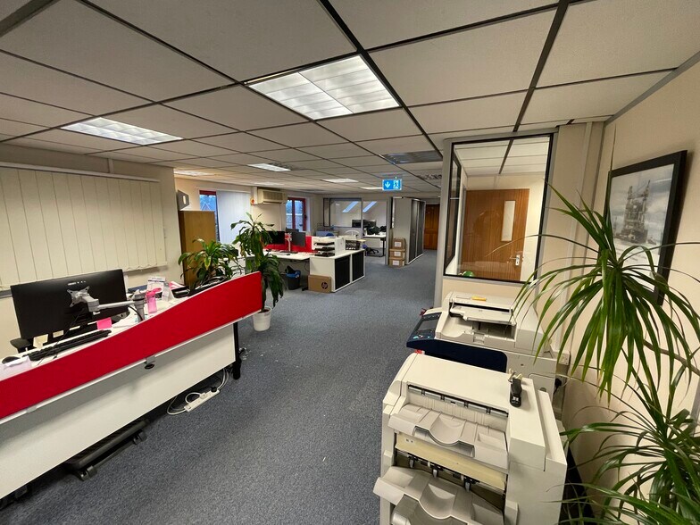 1-7 Commercial Rd, Paddock Wood en alquiler - Foto del edificio - Imagen 3 de 8