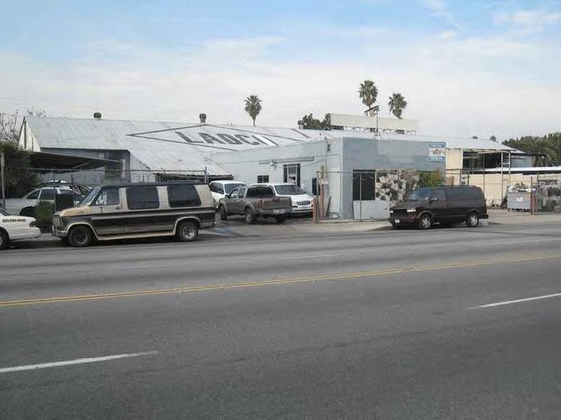 1137 S Eastern Ave, Los Angeles, CA en venta - Foto del edificio - Imagen 1 de 2