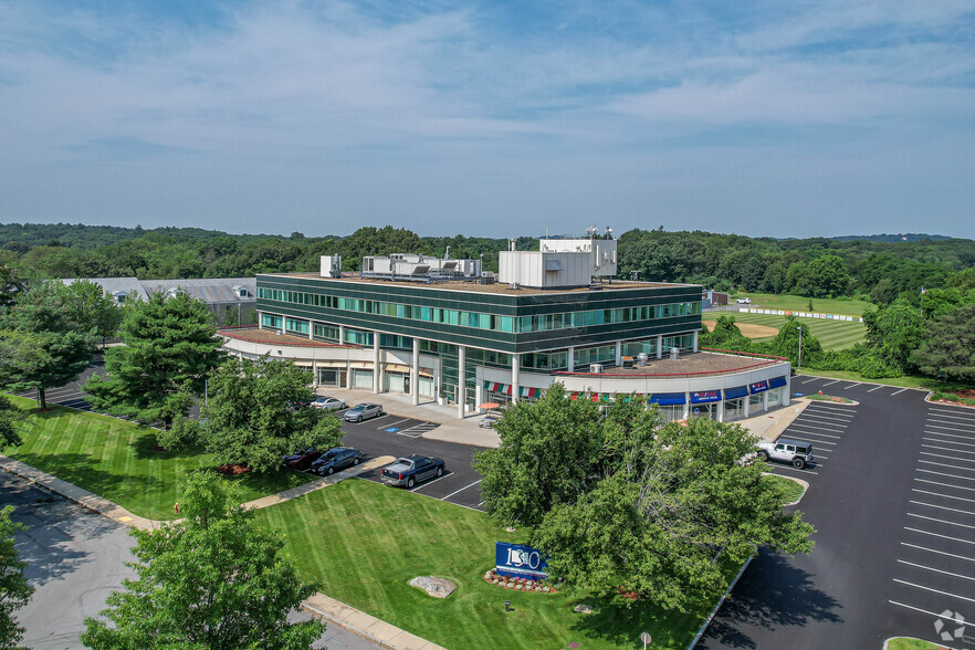 130 New Boston St, Woburn, MA en alquiler - Foto del edificio - Imagen 1 de 5