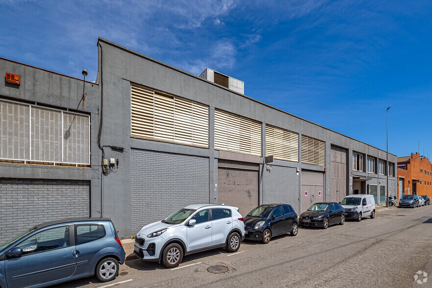 Nave en Sant Boi de Llobregat, Barcelona en alquiler - Foto del edificio - Imagen 2 de 2