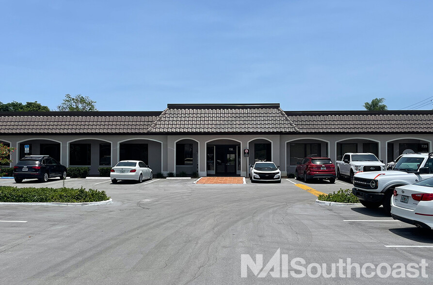 715-735 Colorado Ave, Stuart, FL en alquiler - Foto del edificio - Imagen 1 de 7