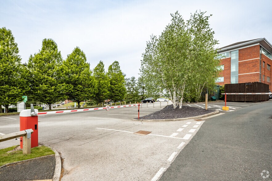 4A-4B The Parklands, Bolton en alquiler - Foto del edificio - Imagen 2 de 3