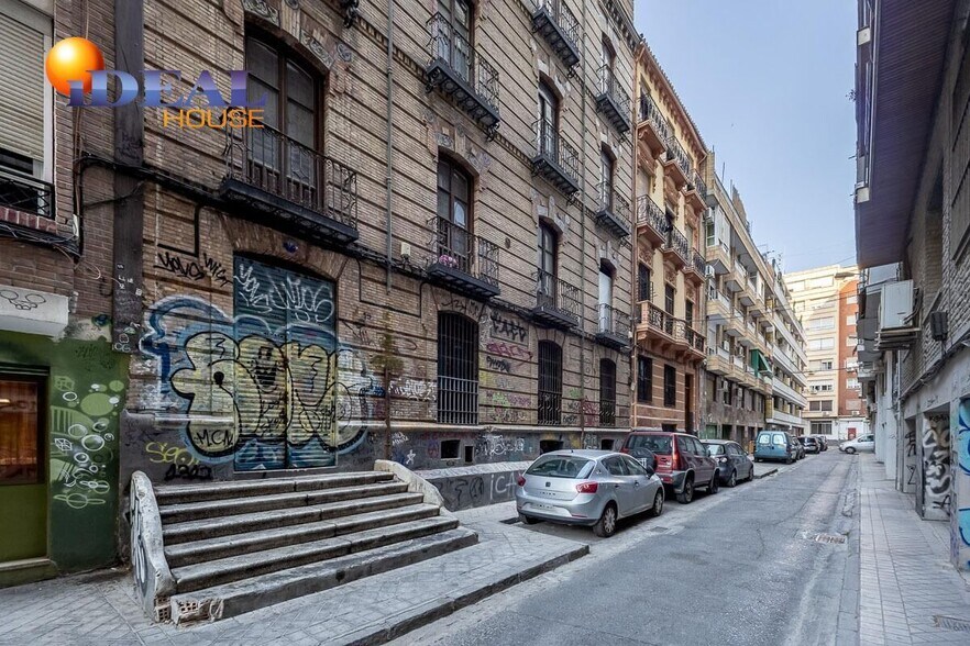 Calle Acera del Triunfo, 19, Granada, Granada en venta - Foto del edificio - Imagen 3 de 18
