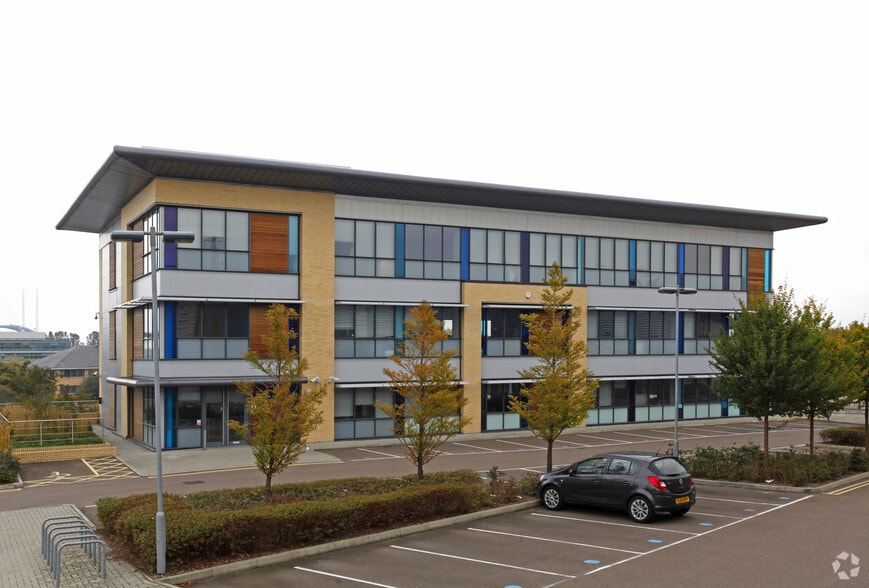 Galleon Blvd, Dartford en venta - Foto del edificio - Imagen 2 de 2