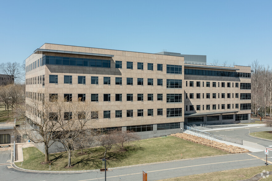 777 Scudders Mill Rd, Plainsboro, NJ en alquiler - Foto del edificio - Imagen 2 de 24