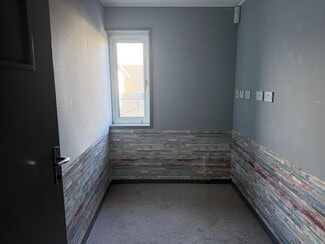 Más detalles de 62 Muirs, Kinross - Oficina en venta