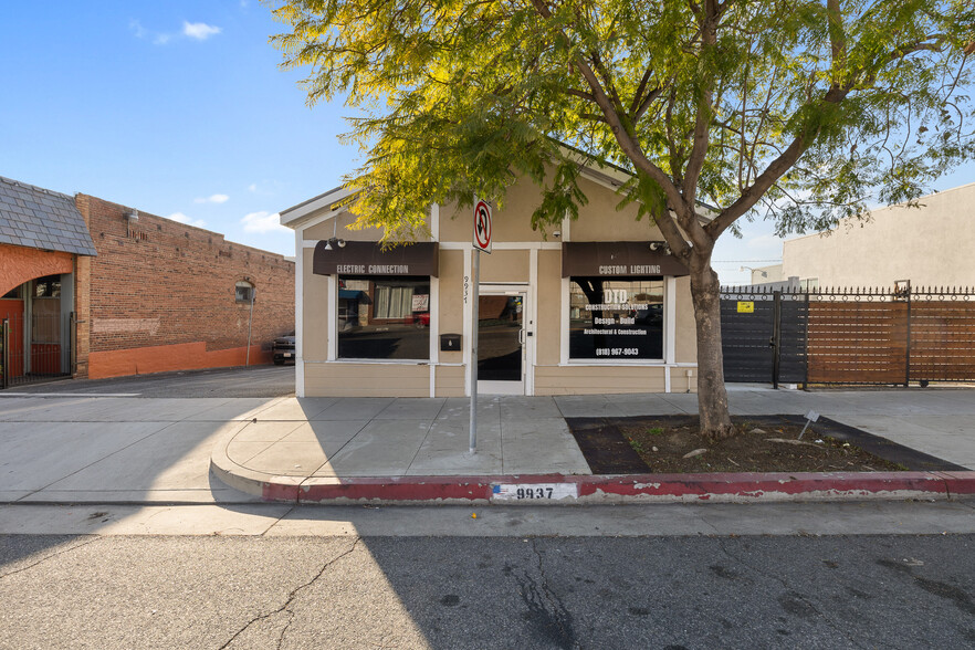 9937 Commerce Ave, Tujunga, CA en venta - Foto del edificio - Imagen 1 de 36