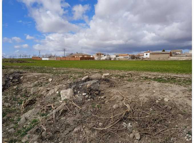 Calle Santa María, 26, Mascaraque, Toledo en venta - Foto del edificio - Imagen 2 de 5