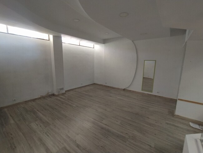 Más detalles de Local en alquiler