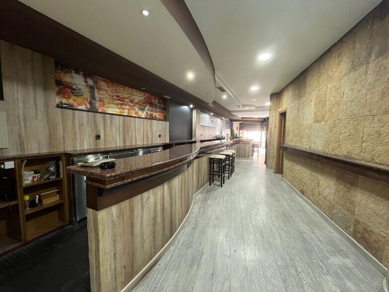Local en Fene, La Coruna en venta - Foto del interior - Imagen 3 de 21