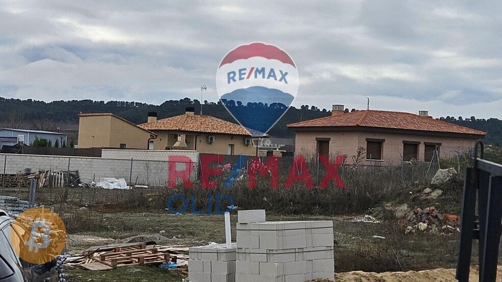 Calle Amusquillo de Esgueva, 12, Renedo de Esgueva, Valladolid en venta - Foto de la construcción - Imagen 3 de 8
