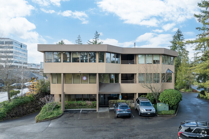 11711 NE 12th St, Bellevue, WA en venta - Foto del edificio - Imagen 3 de 21