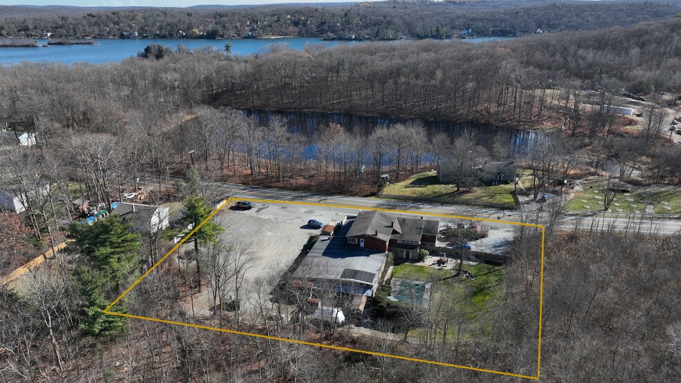 111 Highland Lakes Rd, Highland Lakes, NJ en venta - Foto del edificio - Imagen 1 de 35