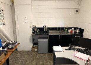 Castle Rd, Wellington en alquiler Foto del interior- Imagen 2 de 2