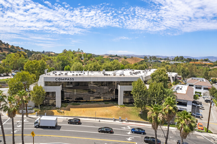 5000 N Parkway Calabasas, Calabasas, CA en alquiler - Foto del edificio - Imagen 1 de 14