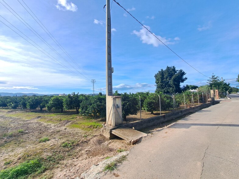Polígono, Alzira de, 5, Alzira, Valencia en venta - Foto del edificio - Imagen 2 de 12