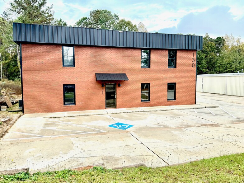 130 Robinson Dr, Fayetteville, GA en alquiler - Foto del edificio - Imagen 1 de 6