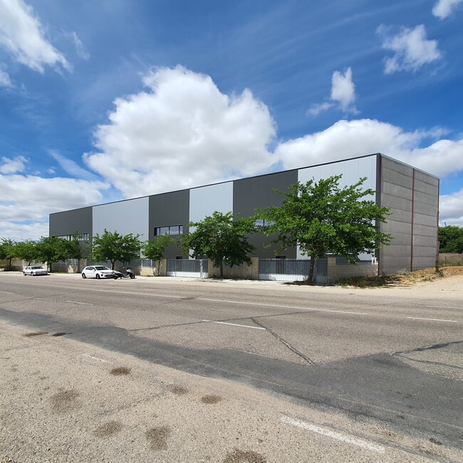 Más detalles de Nave en alquiler