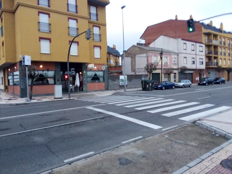 Terreno en León, León en venta - Foto del edificio - Imagen 2 de 2